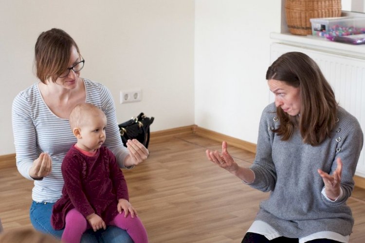 Kūdikių gestai - dovana ateičiai: kalbų gebėjimai, ervinis mąstymas, iškalba